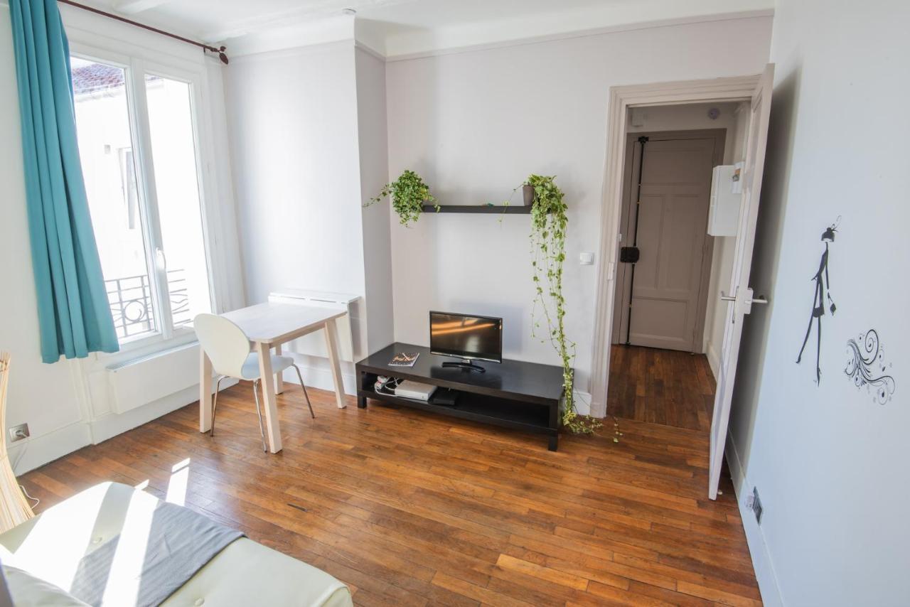 70 Wallace Apartman Puteaux Kültér fotó