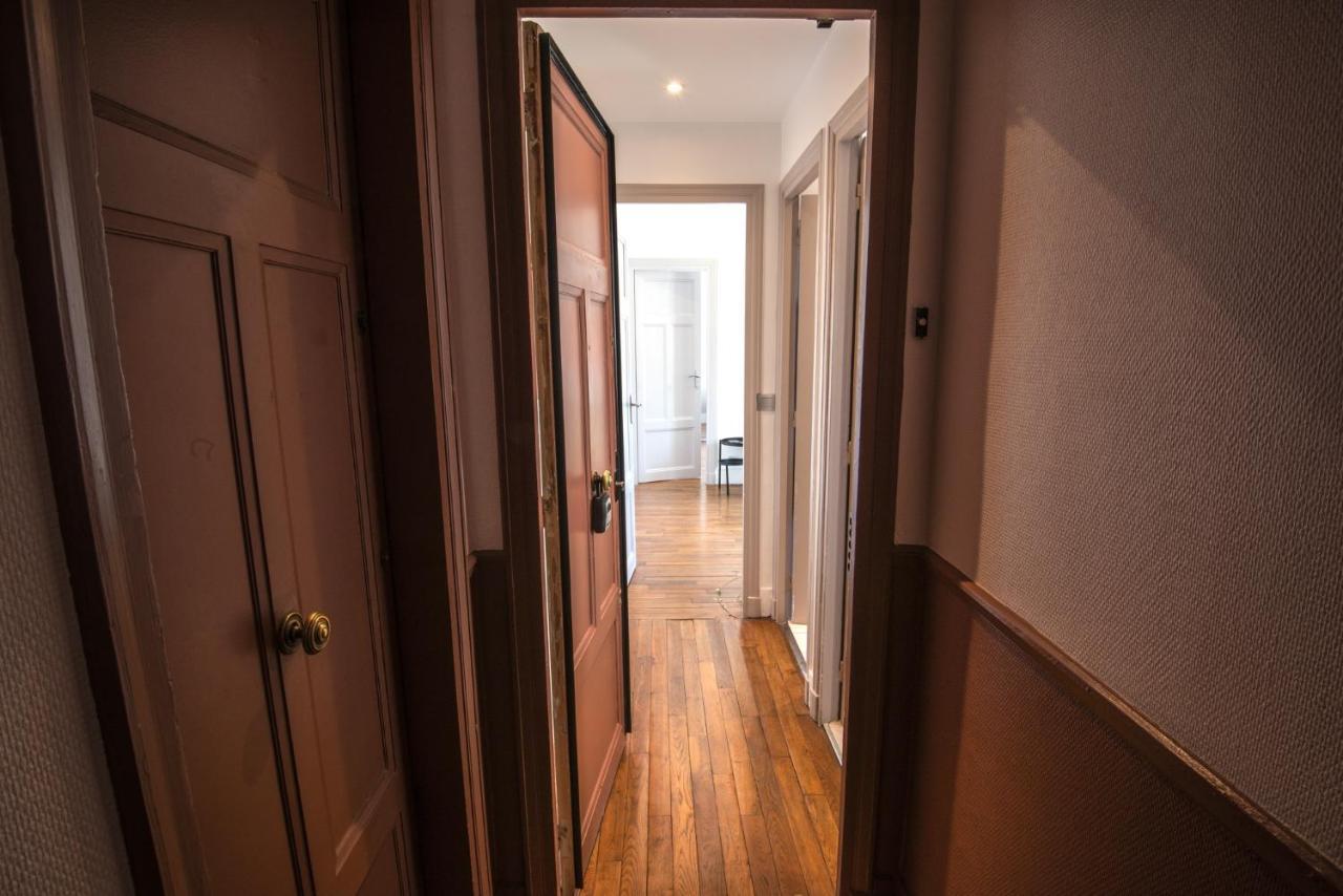 70 Wallace Apartman Puteaux Kültér fotó